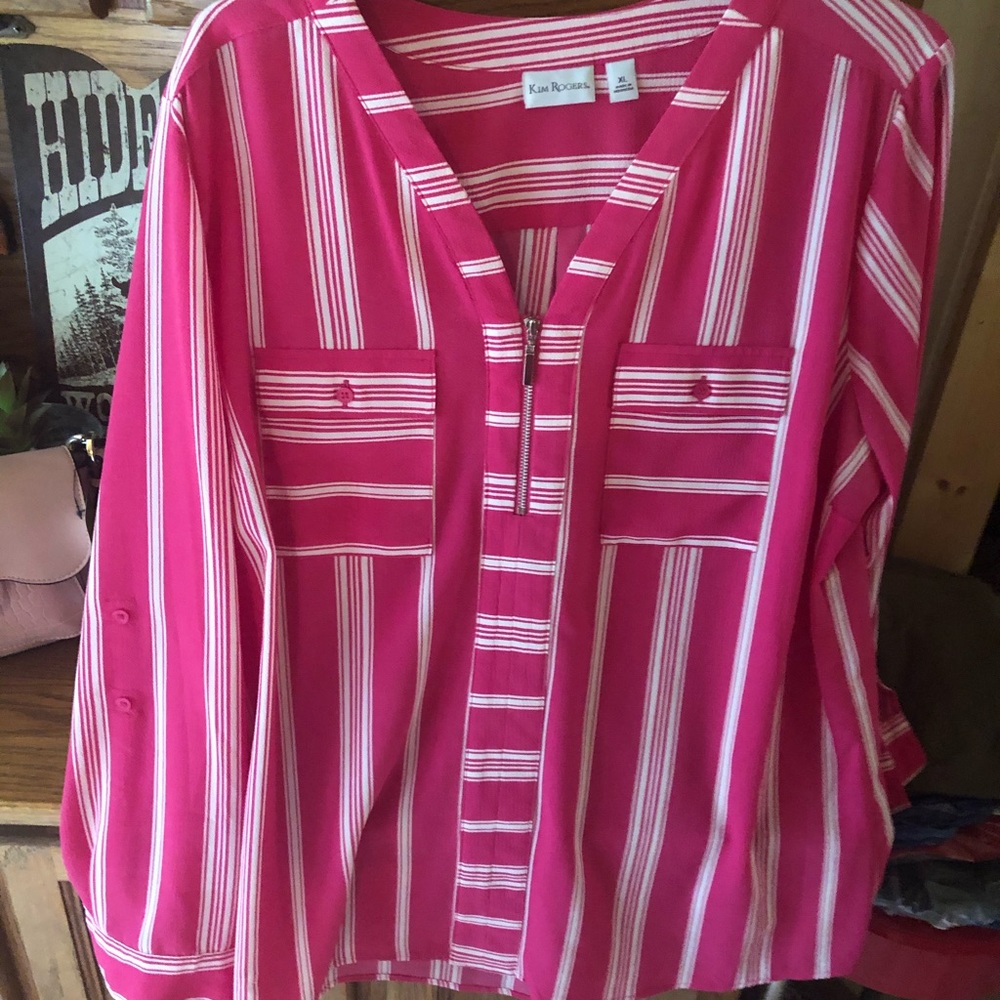 Kim Rodgers top